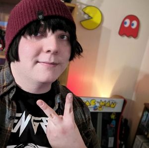 Meet your Posher, Nicholas